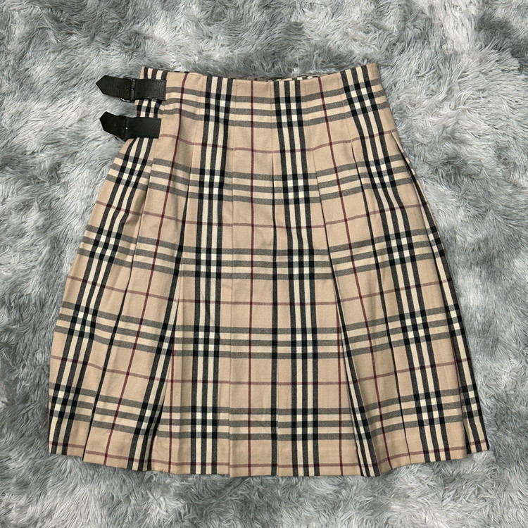 버버리 노바체크 정품 플레어 스커트--2