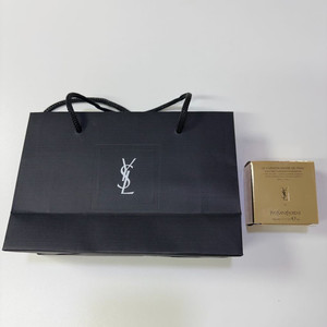 입생로랑 미니쿠션 20호 선물세트 새제품 이미지