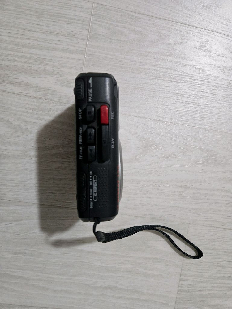 레트로 아이와Aiwa TP-IC680 카세트 레코더 이미지