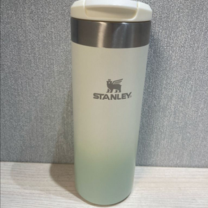 (새상품) 스탠리 에어로라이트 진공 텀블러 473ml (크림 그라디언트)