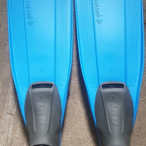 크레씨 클리오 CLIO 오리발 사이즈 260-265 팝니다