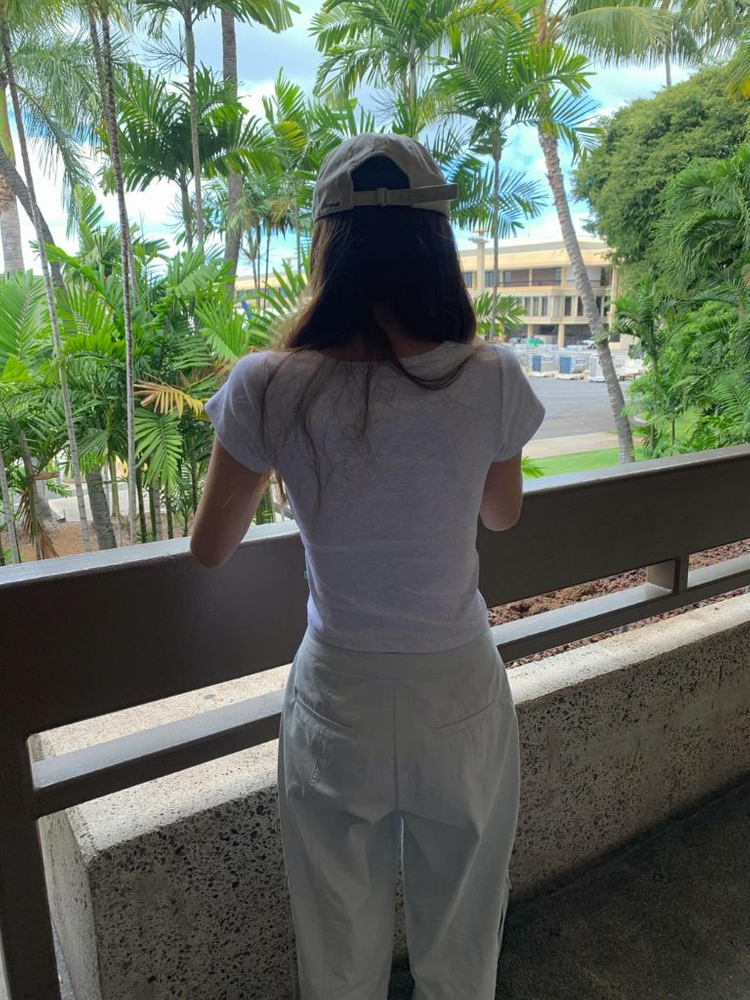 타낫 소프트라인 리본티셔츠 멜란지화이트--1