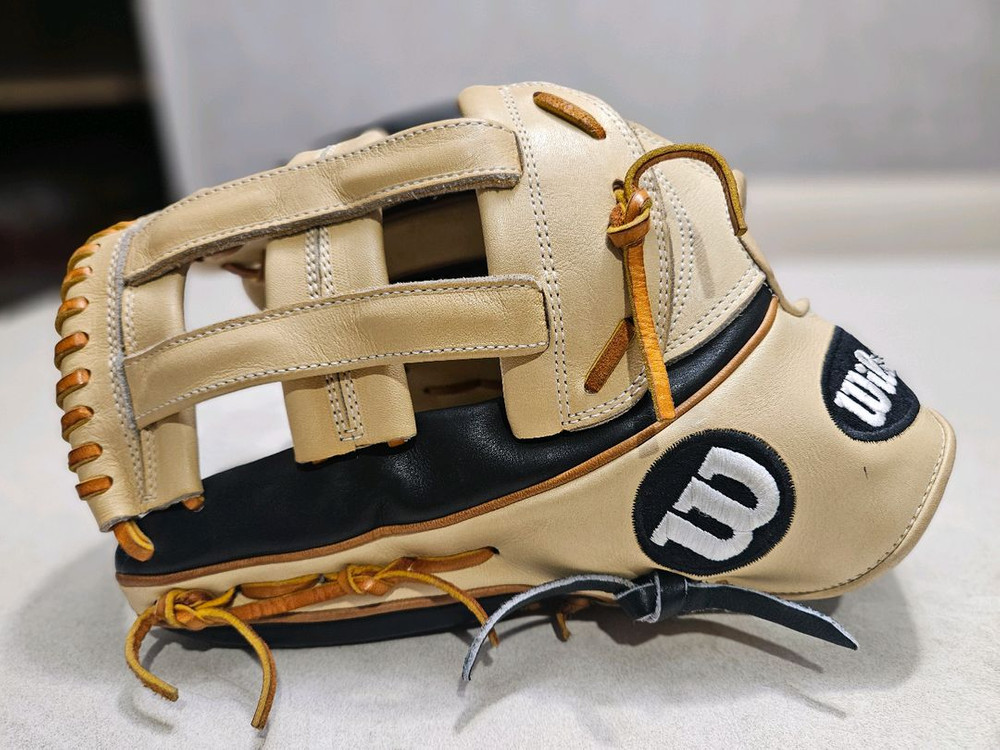 윌슨 A2K 1799 좌투 외야글러브--0