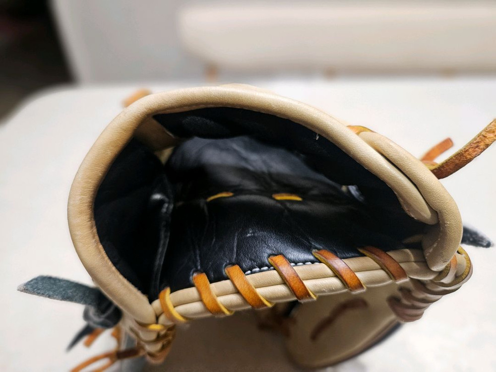 윌슨 A2K 1799 좌투 외야글러브--5