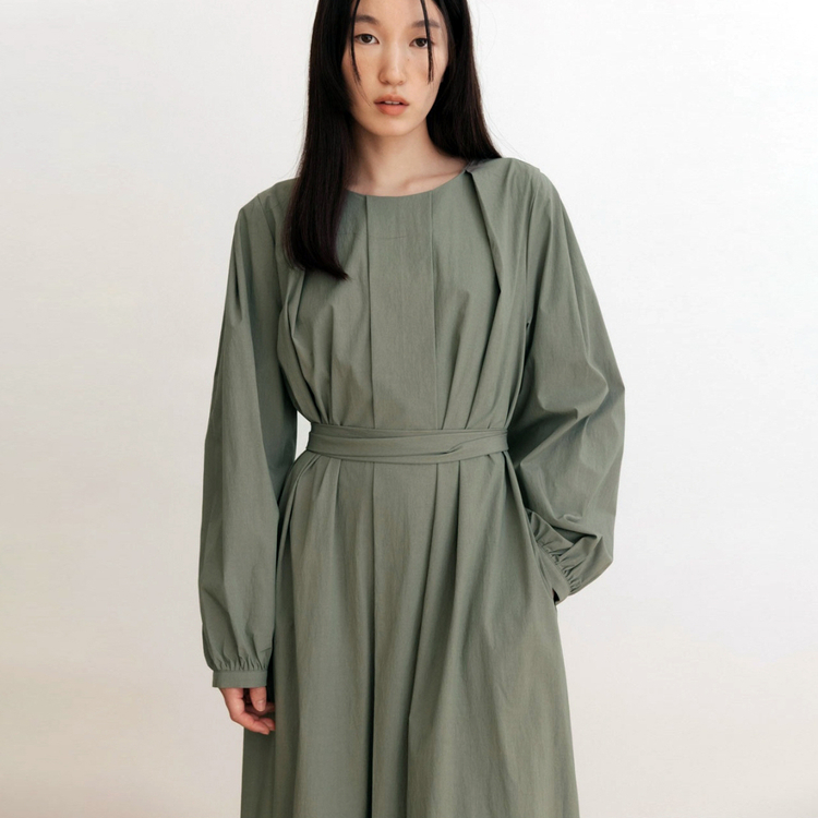 비뮤즈(B.MUSE) 베뉴엣 카키 벨르크원피스 롱기장 프리사이즈 새상품--1