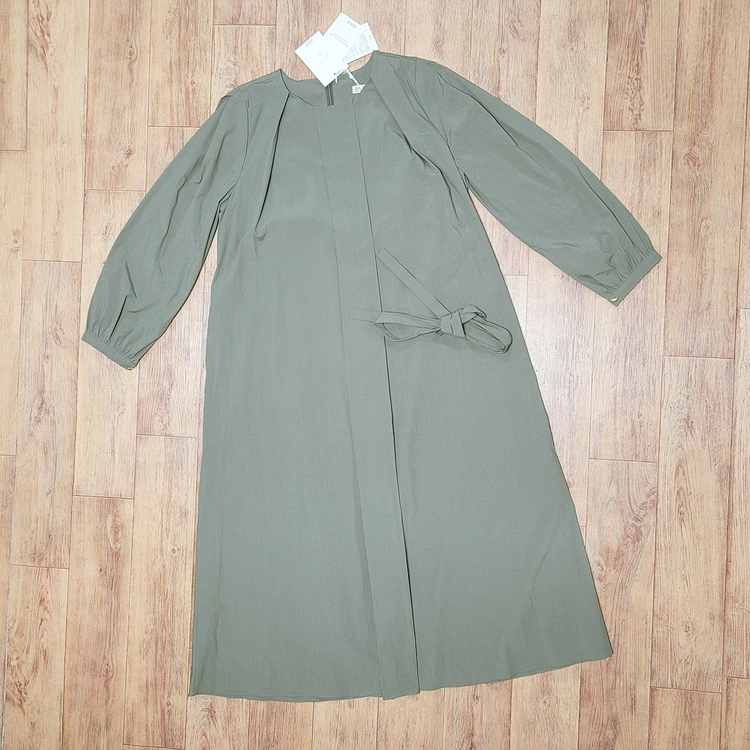 비뮤즈(B.MUSE) 베뉴엣 카키 벨르크원피스 롱기장 프리사이즈 새상품--4