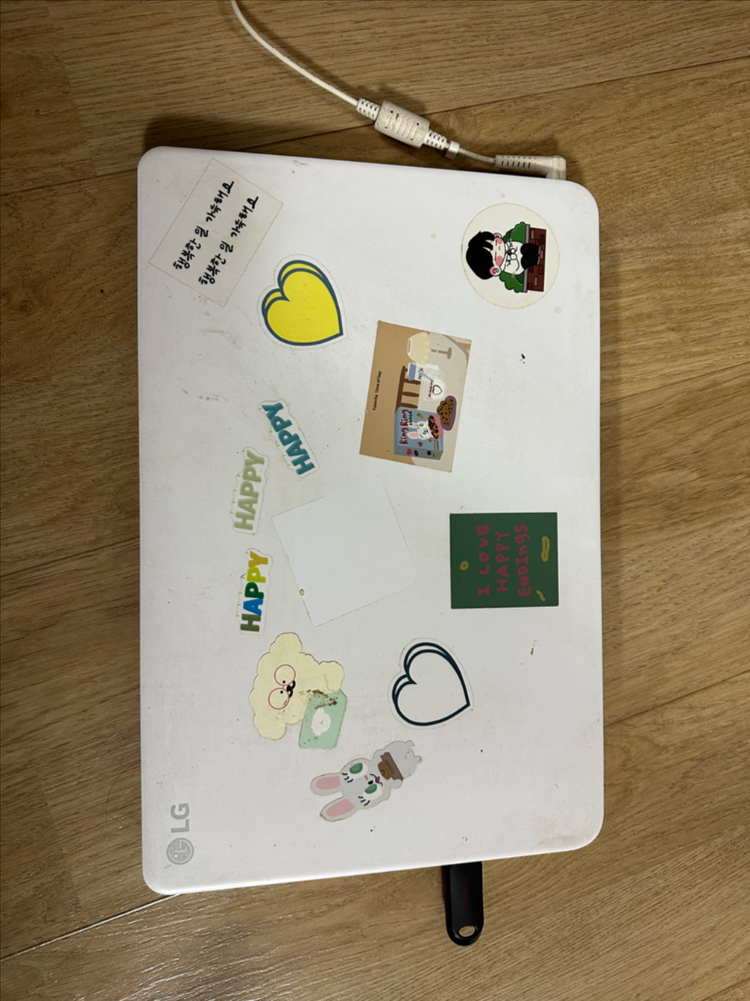 앨지 울트라 노트북 2020년식 액정파손 부품용 싸게 10만원 판매--1