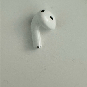 에어팟 4 왼쪽 유닛 이미지