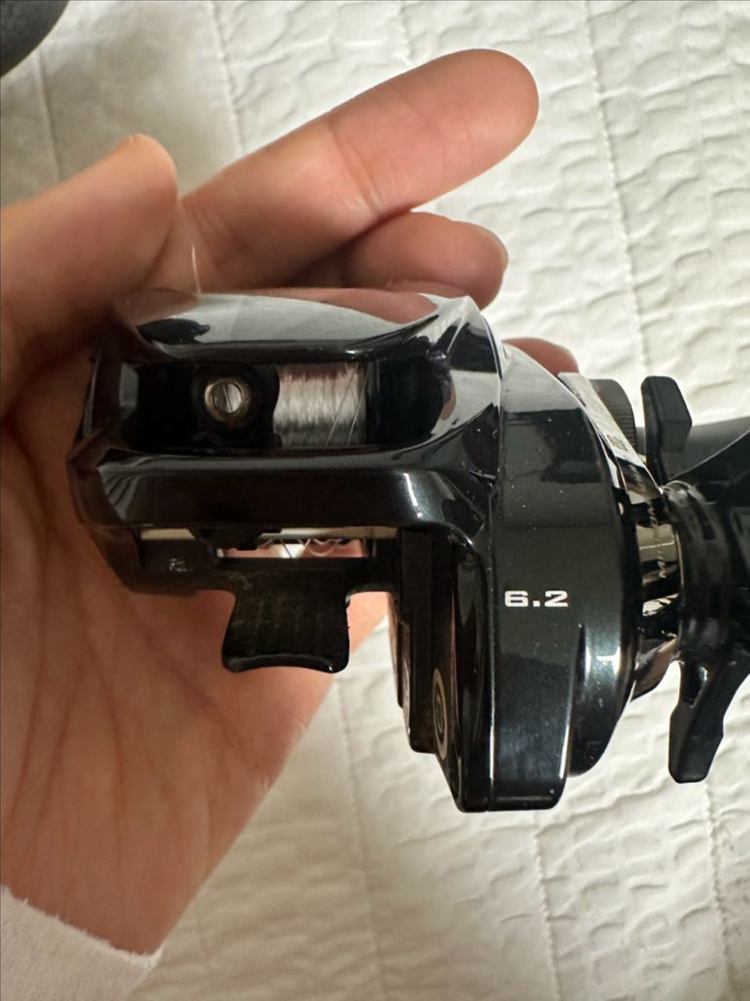 시마노 24메타늄dc 6,7점대 팝니다 이미지