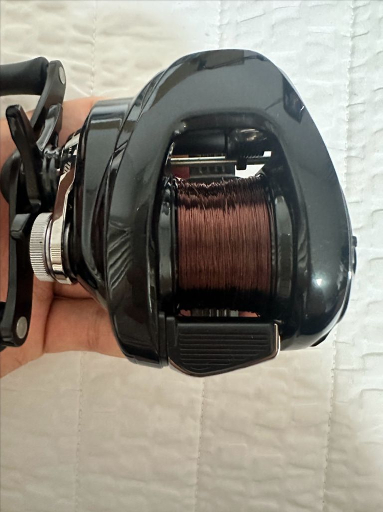 시마노 24메타늄dc 6,7점대 팝니다 이미지