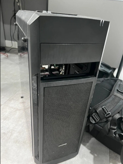 롤/발로/배그 쌩쌩한 게이밍 PC 판매합니다 (3500X / 1660S) 이미지