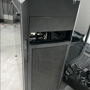 롤/발로/배그 쌩쌩한 게이밍 PC 판매합니다 (3500X / 1660S) 이미지