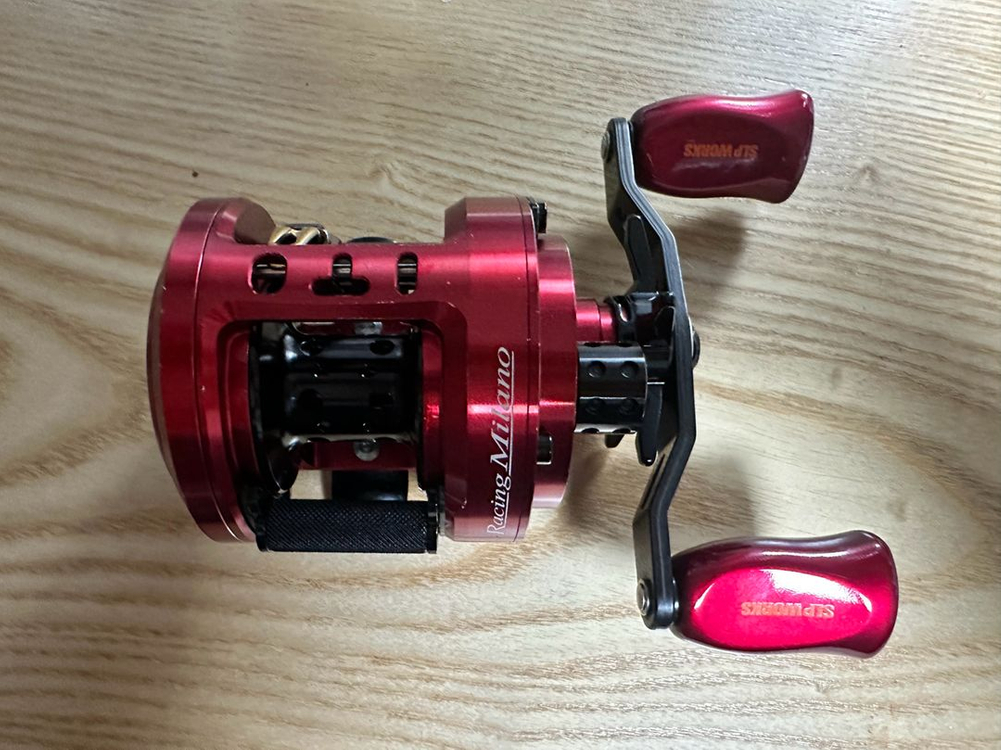 메가배스 모노블럭 카로째리아 레이싱 밀라노 베이트릴 이미지