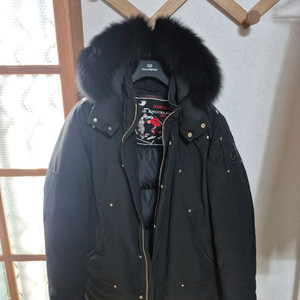 무스너클 스틸링 폭스퍼 패딩ㅡ블랙 : MK4661MP291 이미지