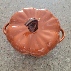 스타우브호백 스톤웨어