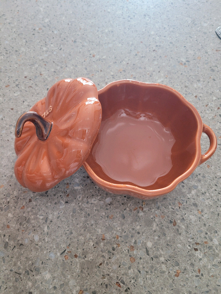 스타우브호백 스톤웨어--2