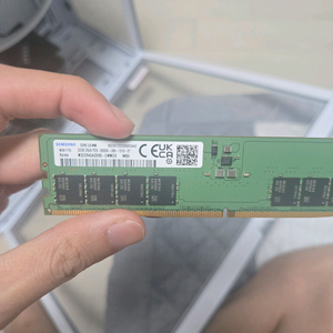 삼성 DDR5 5600 / 커세어 6000 32GB