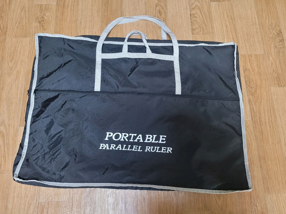 미카도 제도판 900 * 600 팝니다.--3