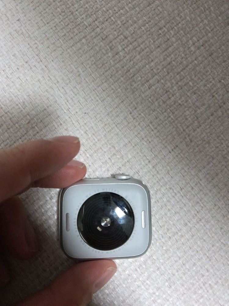 애플워치se2 44mm 스트랩 포함 이미지