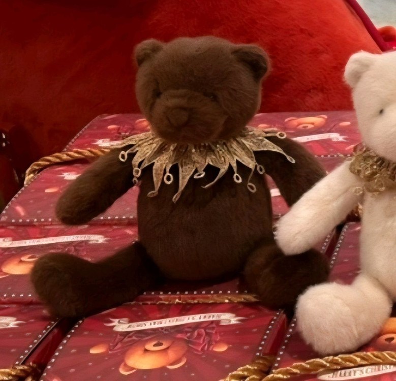 24년 현대백화점 다크브라운 곰인형 해리상점 베어 이미지