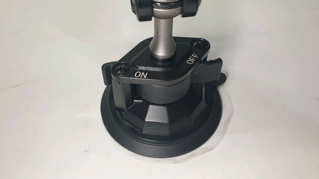 LanParte 차량용 휴대폰 거치대 흡착식--4