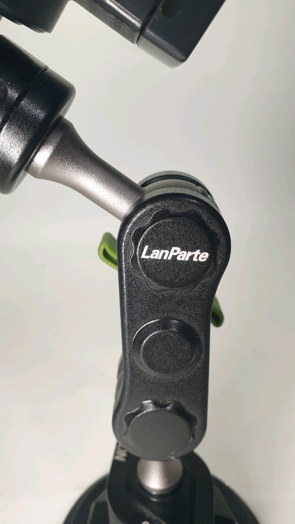 LanParte 차량용 휴대폰 거치대 흡착식--5