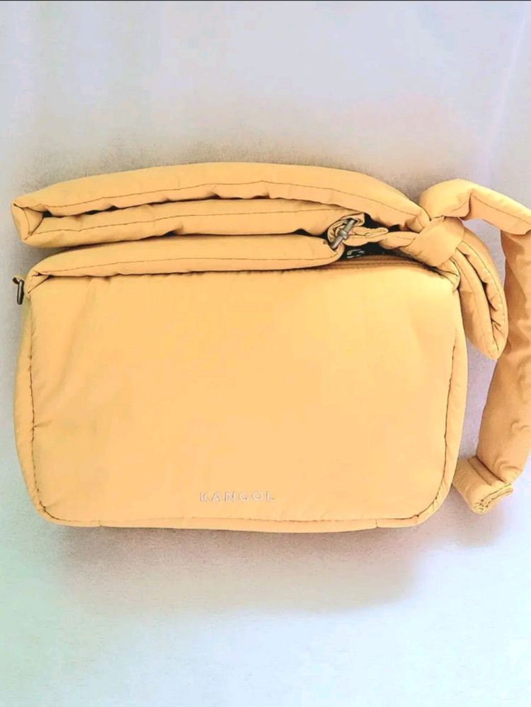 (새상품) 캉골 puffer vivid yellow 크로스백 이미지