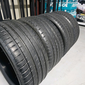 미쉐린 PS4S 245 35 19 신품팝니다.