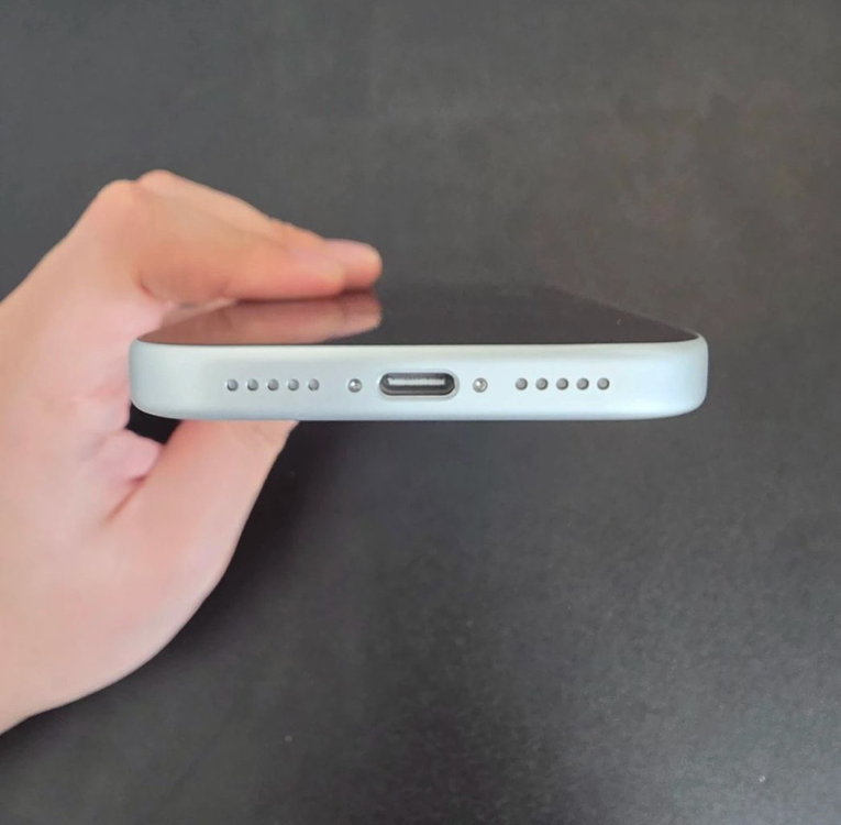 아이폰17프로 자급제 256GB 실버 SSS급 판매--6