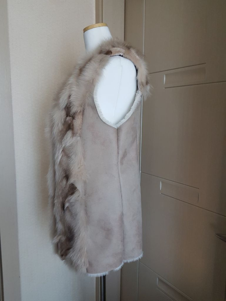 모조에스핀폭스무스탕베스트--2