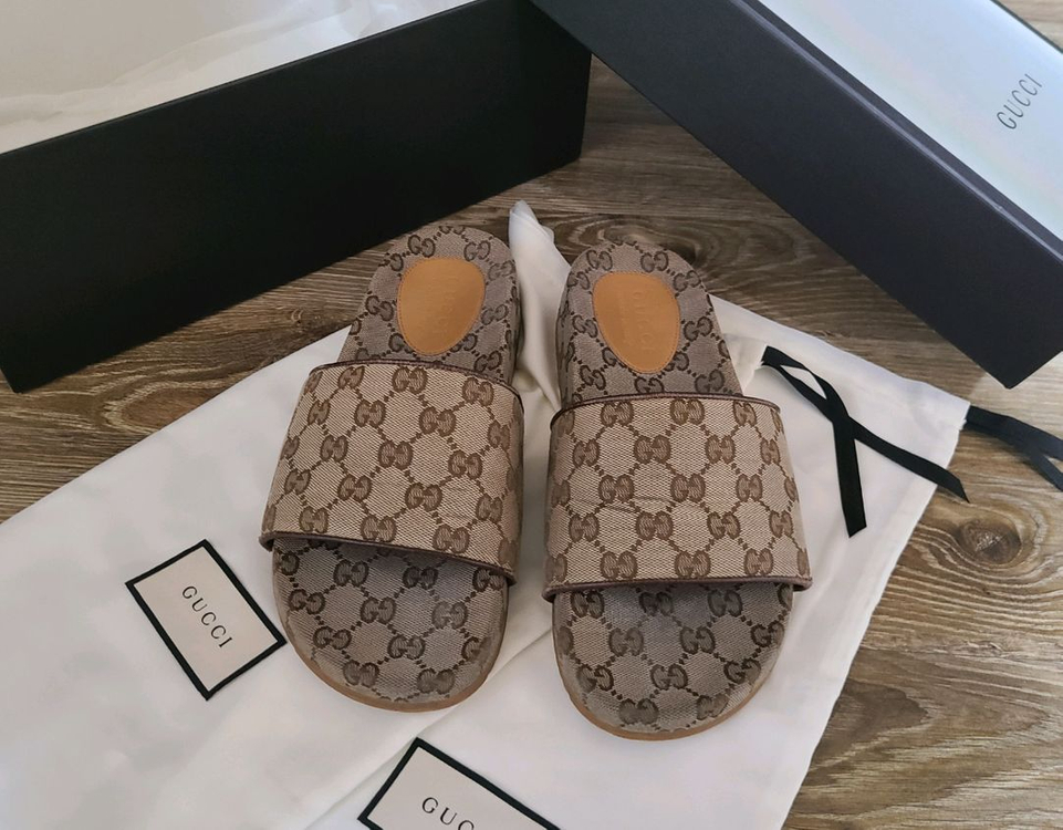 구찌 슬리퍼 스니커즈명품신발운동화나이키아식스아디다스루이비통프라다디올샤넬로로피아나에르메스--6