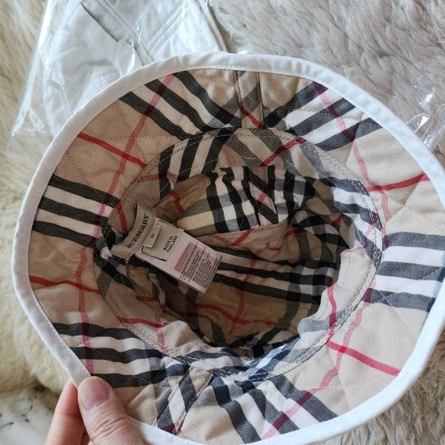 (새상품급) 버버리 키즈 퀼팅 누빔 벙거지--7