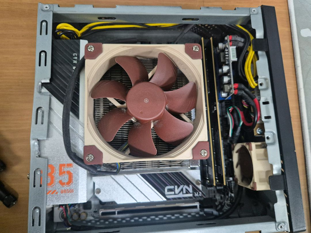 8700g ddr5 64gb itx 미니pc팝니다 이미지