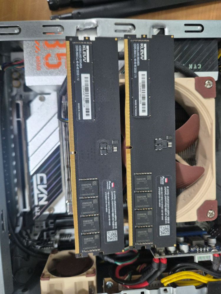8700g ddr5 64gb itx 미니pc팝니다 이미지
