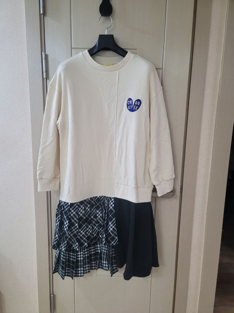 럭키슈에뜨 원피스 (새상품--4