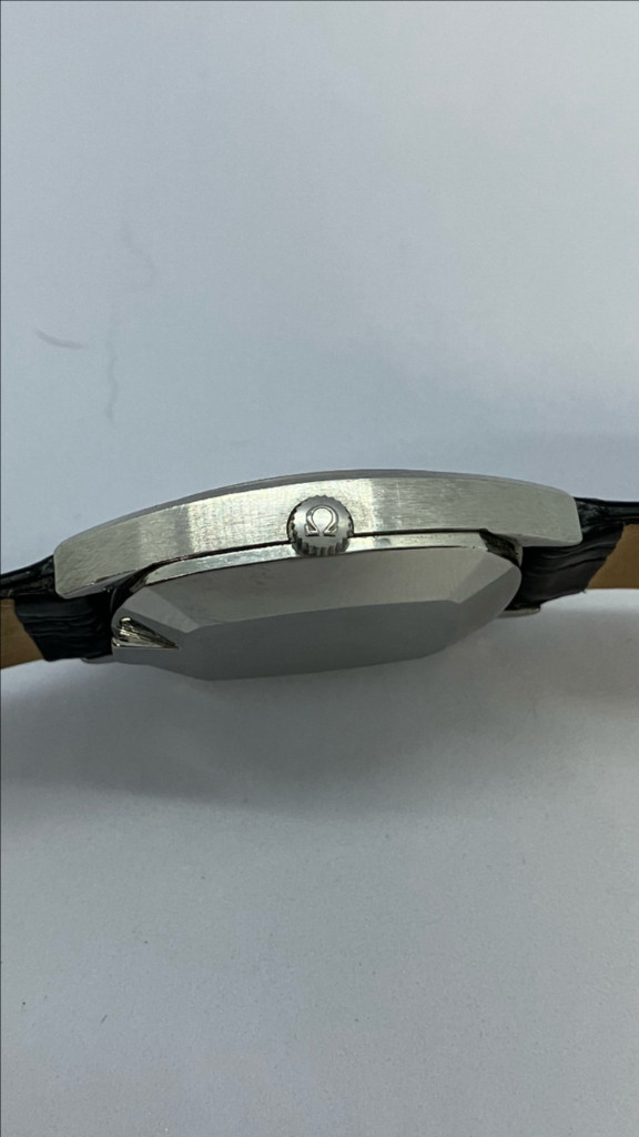 오메가 컨스틸레이션 빈티지 시계 이미지