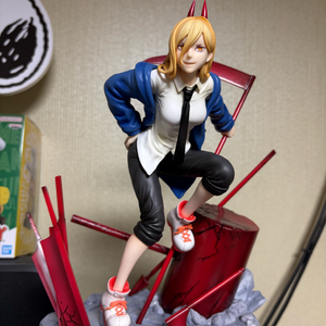 [개봉양품]체인소맨 파워 1/7 스케일 피규어 판매합니다.