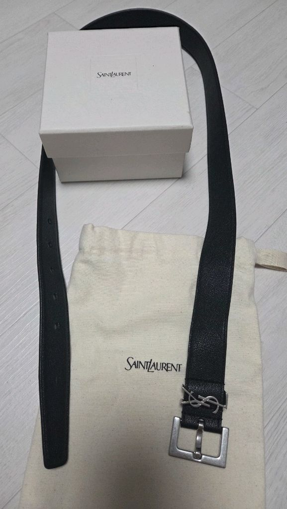 생로랑 레더 실버 모노그램 벨트 블랙--1