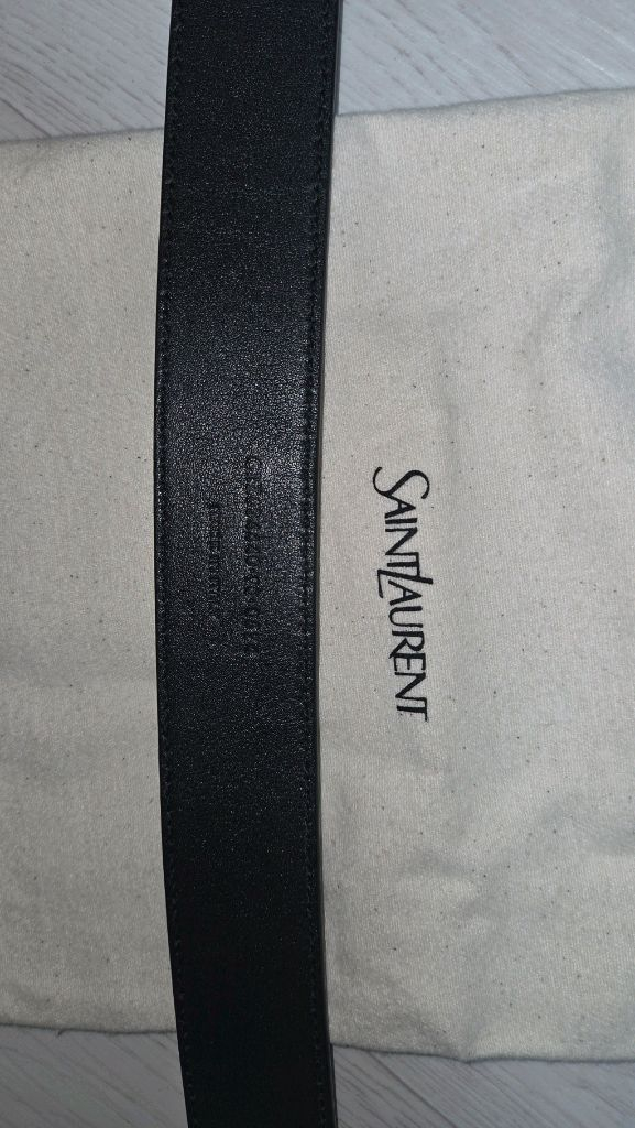 생로랑 레더 실버 모노그램 벨트 블랙--2