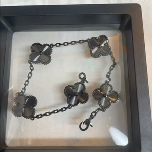 블랙 네잎클로버 팔찌