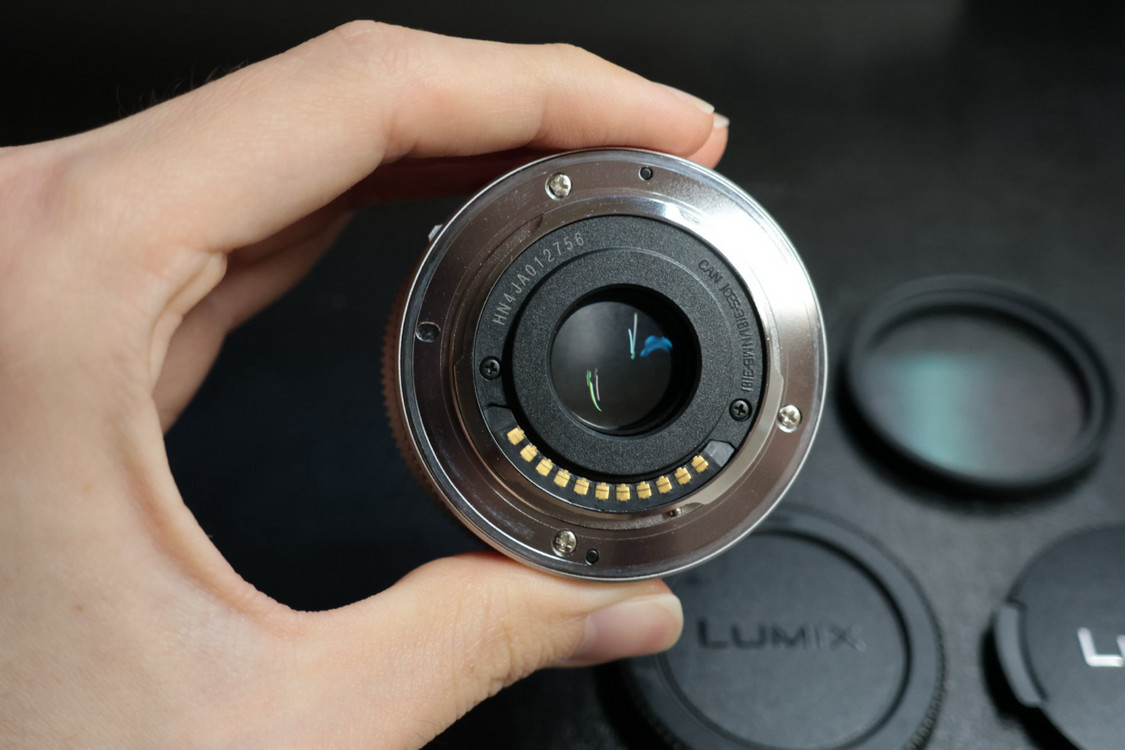 파나소닉 라이카 15mm f1.7 실버 렌즈--3