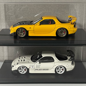 이그니션 1:18 rx-7 2대 판매합니다