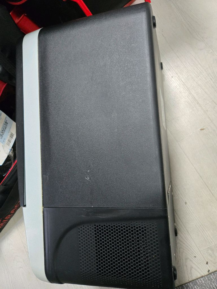 낚시 캠핑 차량용 냉장고 이미지