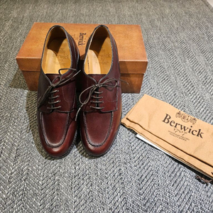 버윅4477 U팁더비 Uk9.5신품 이미지