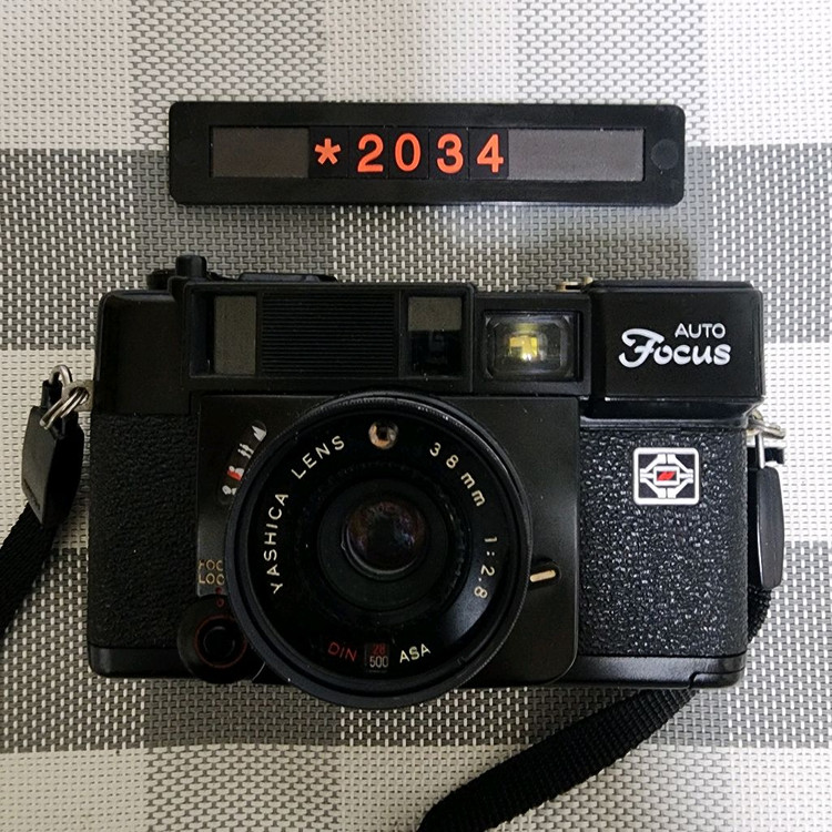 야시카 오토 FOCUS 필름카메라 이미지