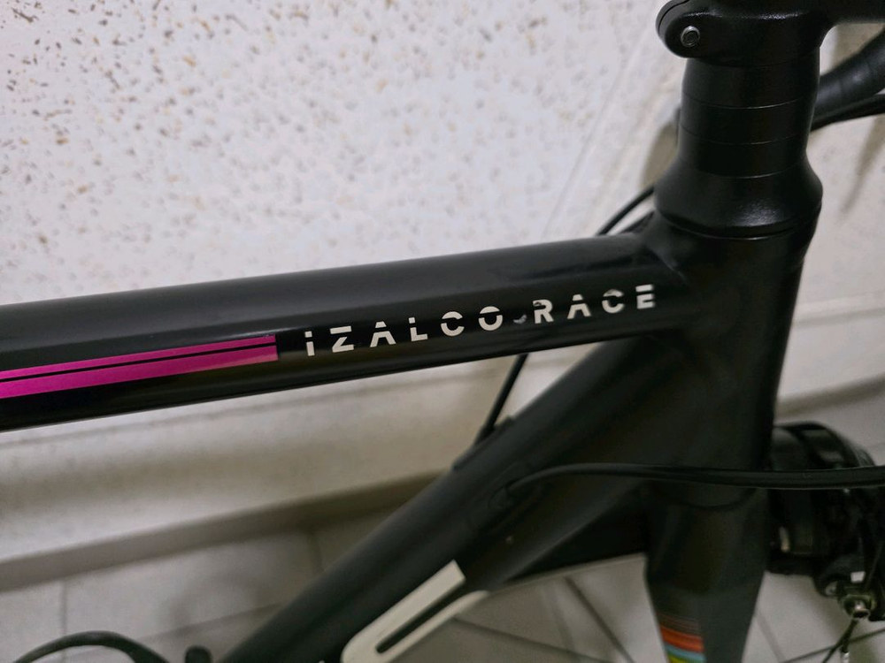 2018 포커스 이자르코레이스 AL 105(s 사이즈) 이미지