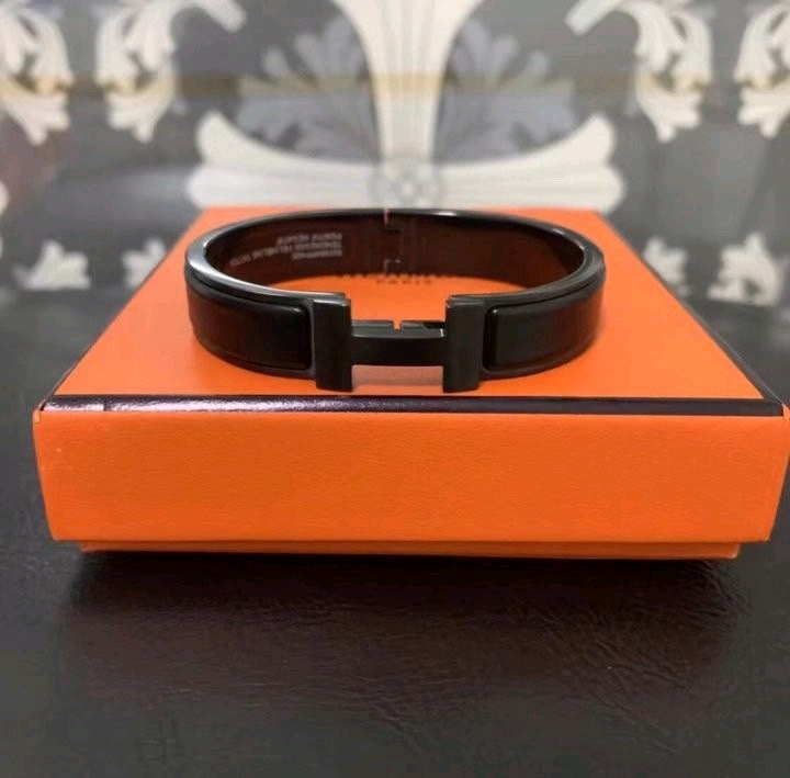 에르 클릭 HH 남자팔찌 블랙무광--2