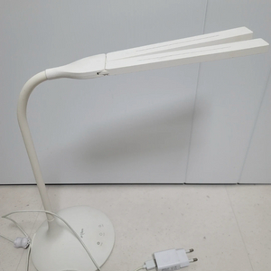 프리즘 공부 스탠드 조명