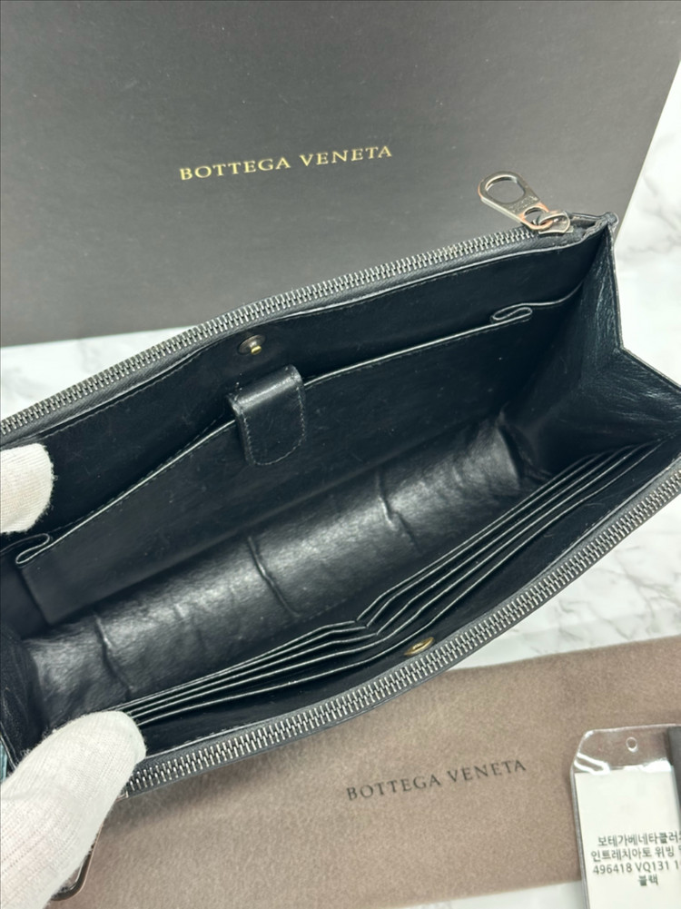 [풀구성]보네가베네타 인트레치아토 클러치 블랙 미니--5