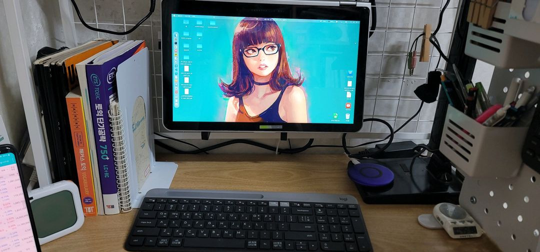 hp envy x360 360도 접히는 15.6인치 노트북 이미지